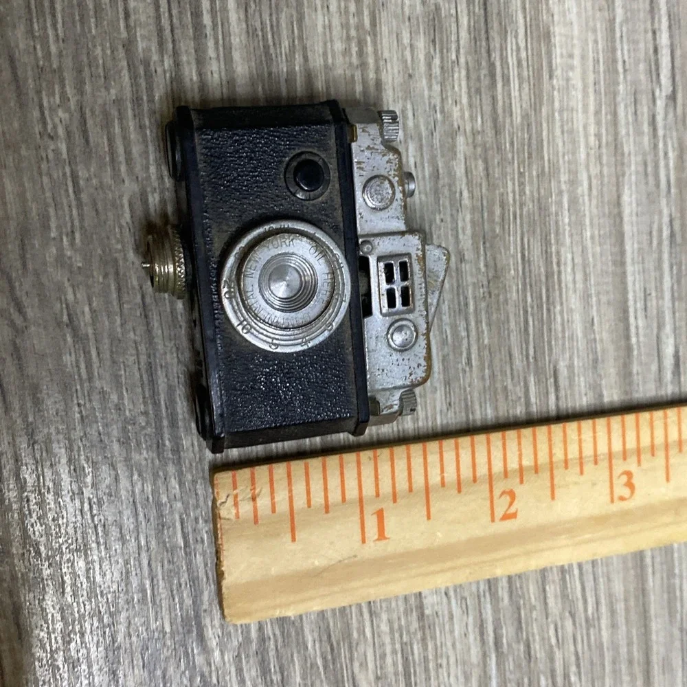 Vintage 1940s Occupied Japan Camera Lighter NO Tripod